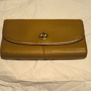 Coach Turn Lock Brown Pebbled Leather Wallet